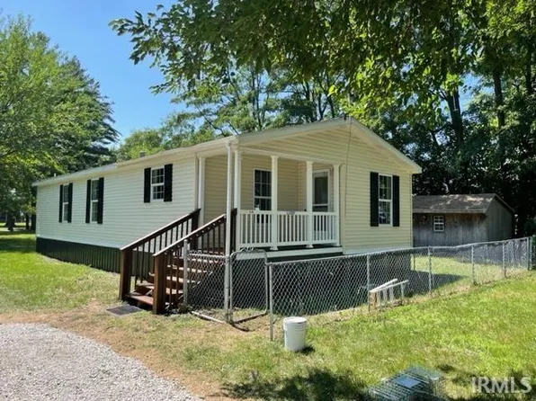 11480 W 825 N, Shipshewana, IN 46565