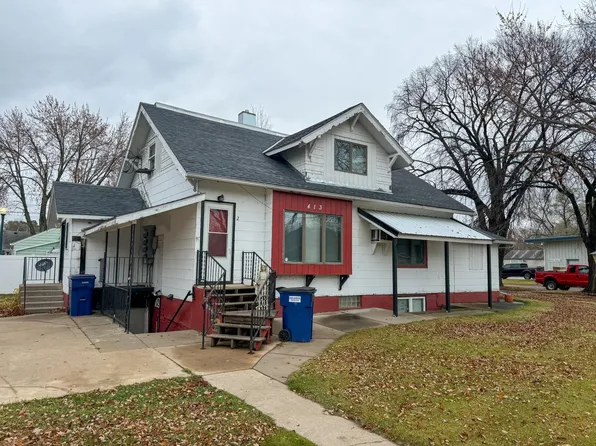 413 1st Ave SE, Little Falls, MN 56345