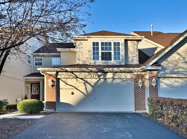 3208 Raphael Ct, St Charles, IL 60175