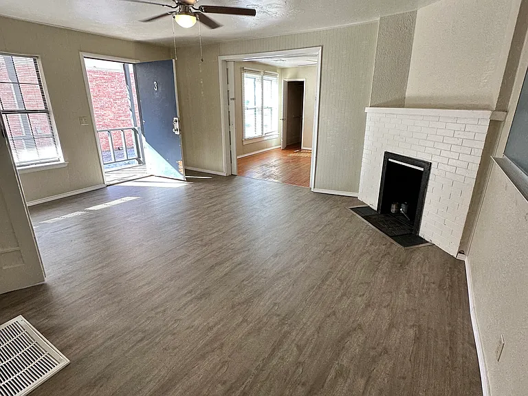 743 Deans Row Ave #3 — Photo 7