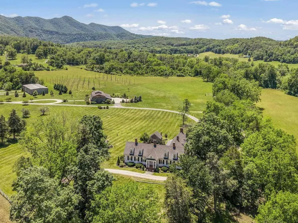 4301 Longdale Furnace Rd, Clifton Forge, VA 24422