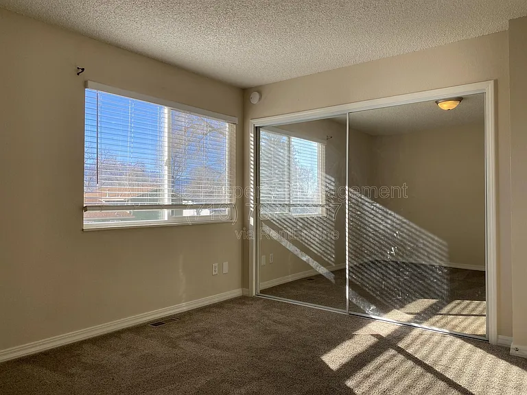 2486 Astrozon Cir — Photo 12