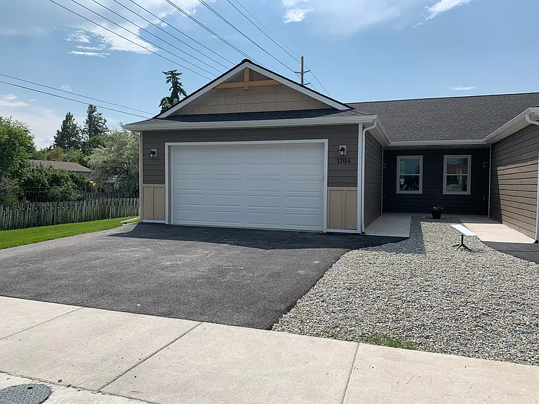 1704 S Woodland Dr — Photo 18