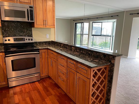 5th image of 1817 California St APT 203