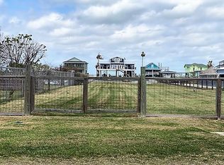 406 Copano Ridge Rd, Rockport, TX 78382