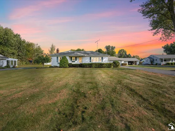3676 Yargerville Rd, La Salle, MI 48145