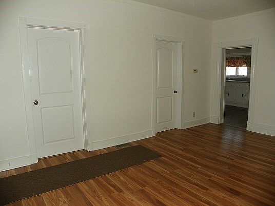 3rd image of 316 Norris Dr