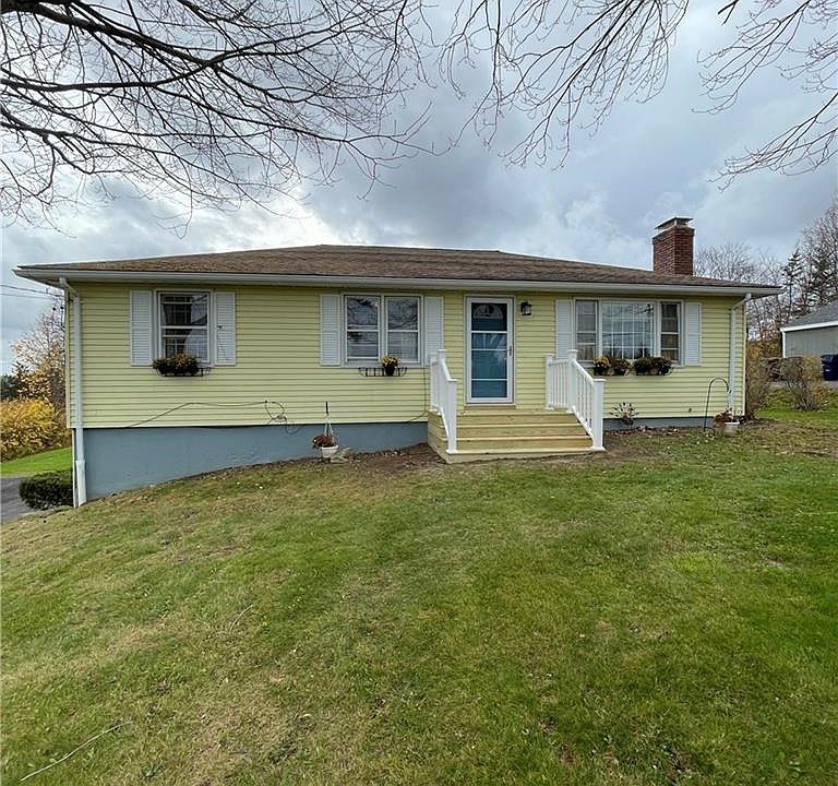 1st image of 191 Harwinton Ave