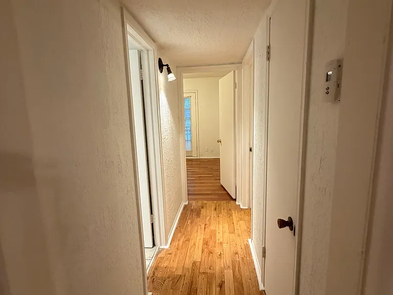 5827 Reiger Ave — Photo 7