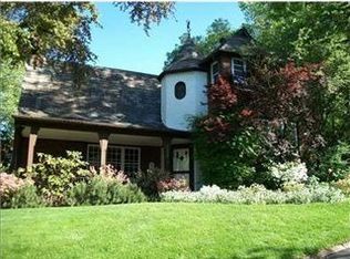 122 Gladstone Rd, Pittsburgh, PA 15217