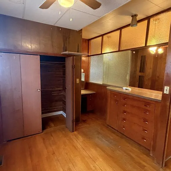 419 Macon Ave — Photo 5