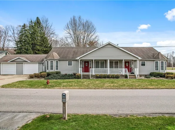 4591 Churchill Rd, Youngstown, OH 44505