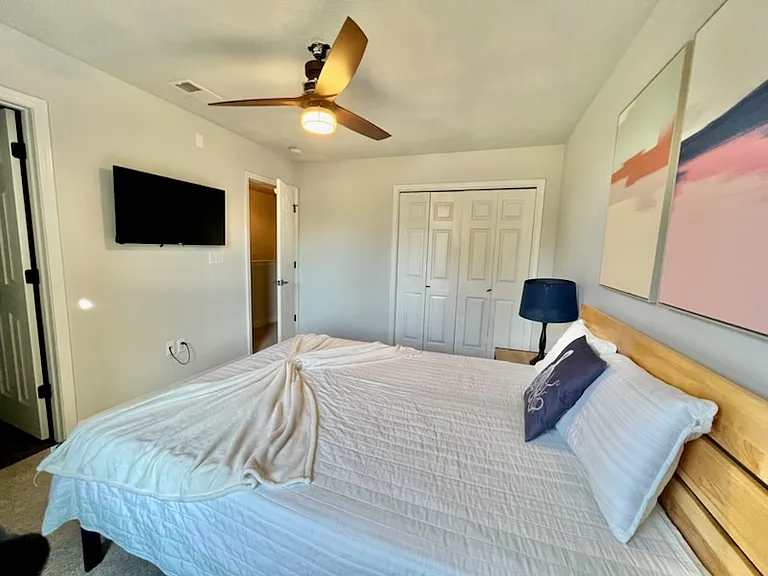 235 Pelican Pl #11 — Photo 10
