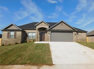 651 Captain Reid Ln, Canehill, AR 72753