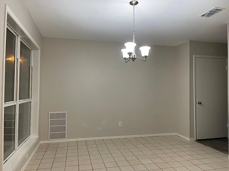 306 Eden Dr #306 — Photo 3