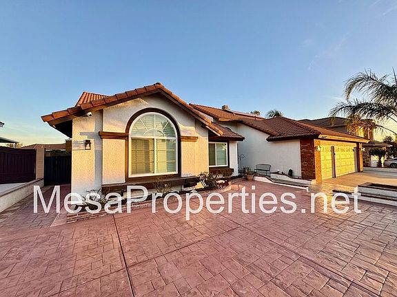 3rd image of 3533 Verbena Dr