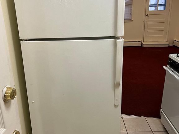 5th image of 260-14 Hillside Ave APT 1