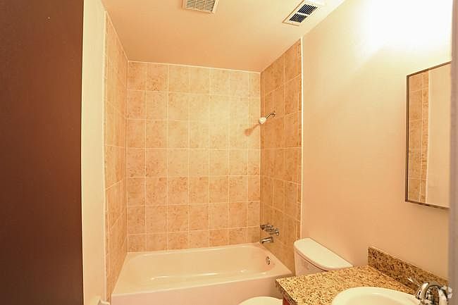 2nd image of 535 Timberlane E