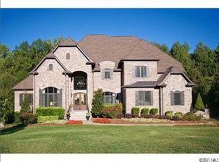 1608 Look Out Cir, Waxhaw, NC 28173