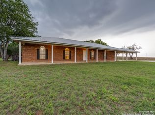 315 Simon Rd, Pleasanton, TX 78064