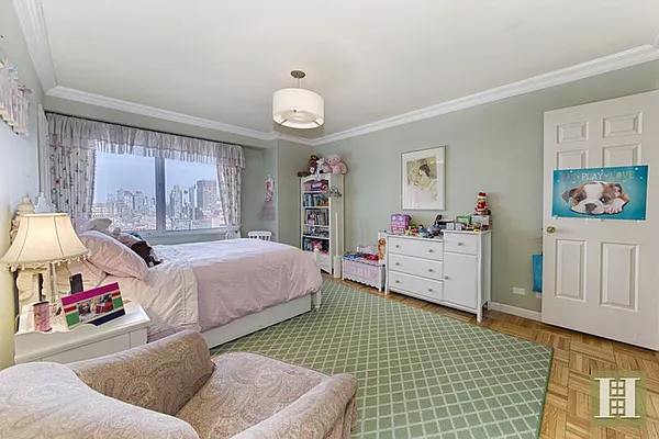Sold by Halstead Real Estate | media 7