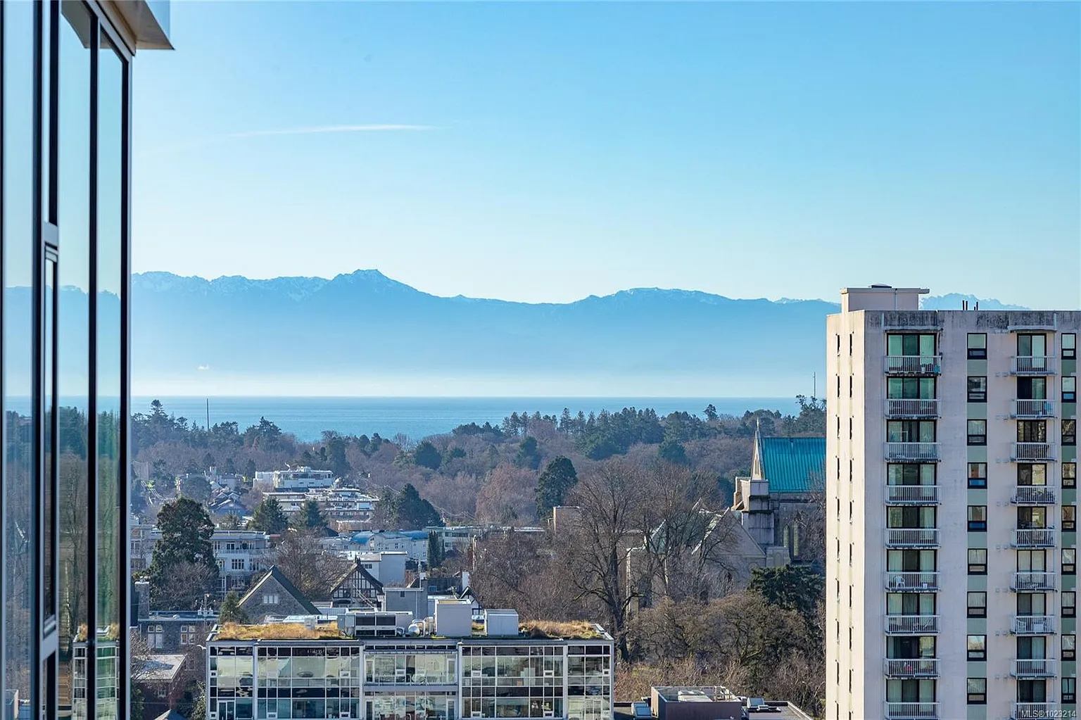 989 Johnson St #1603 photo 1