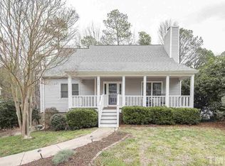 134 Trafalgar Ln, Cary, NC 27513