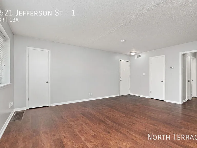 4521 Jefferson St #1 — Photo 6