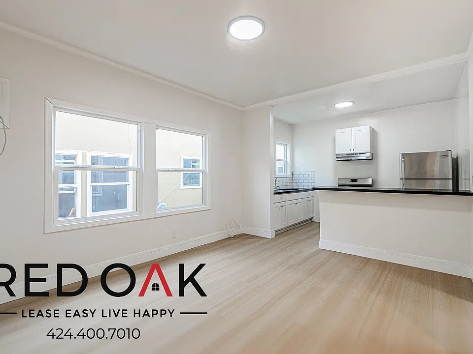 859 S New Hampshire Ave #204