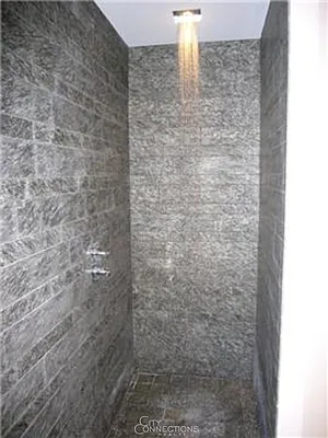 Rented by City Connections Realty | media 30