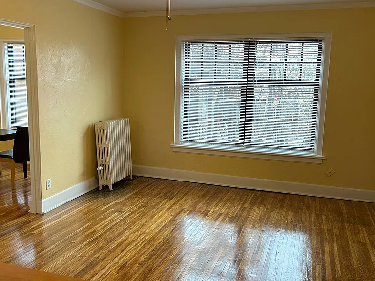 610 Summit Avenue — Photo 28