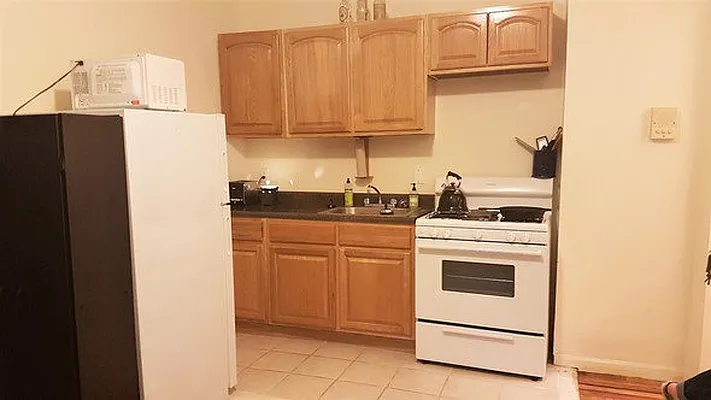 Rented by BRICK & GALO REALTY CORP | media 3