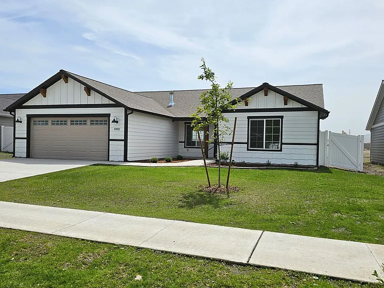8982 W Disc Ave — Photo 2