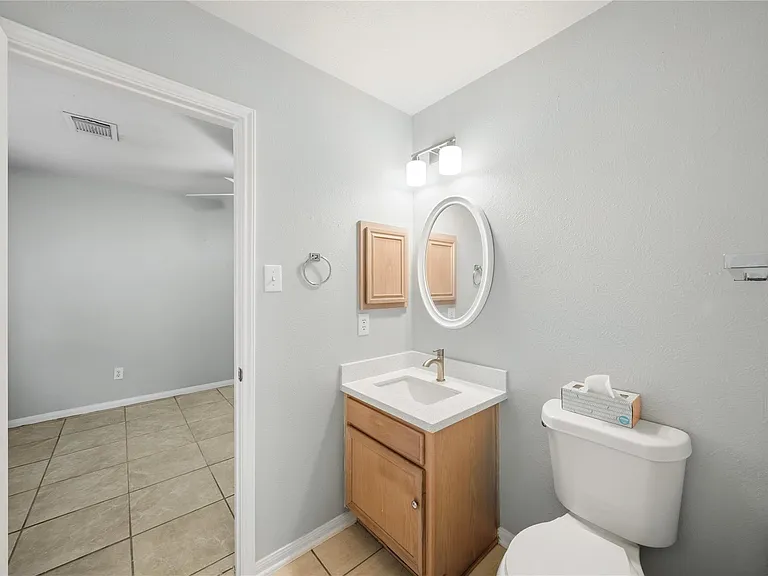 7027 Waveland Dr — Photo 14