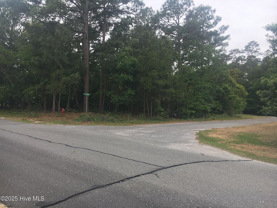 1st image of 300 Crestwood Drive