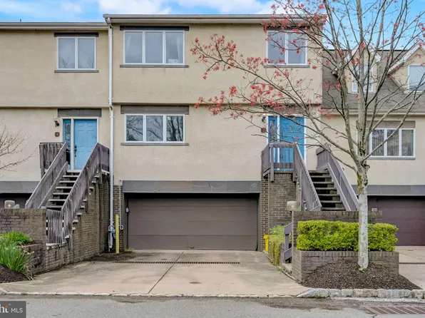 3 Exeter Ct, Princeton, NJ 08540