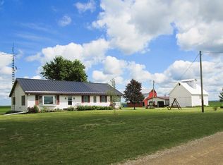 894 Hoyle Rd, Harmon, IL 61042