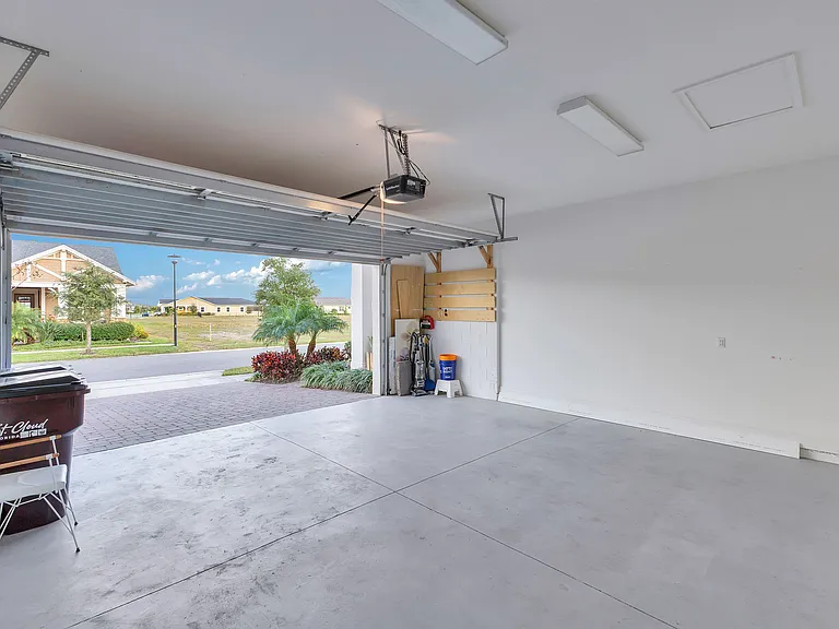 5092 Twin Lakes Blvd — Photo 26