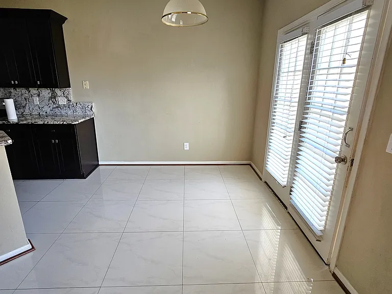 7 Bushberry Way — Photo 15