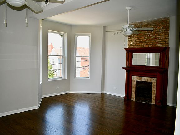 2nd image of 867 E Pershing Rd APT 2