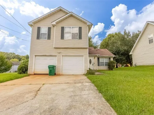 5404 Salem Springs Dr, Lithonia, GA 30038