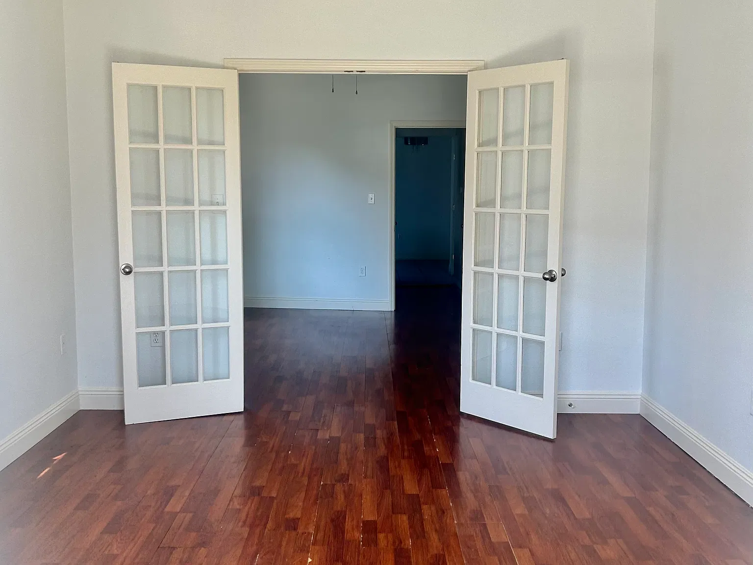 2 bed, 750 sqft, $1,275 — Photo 3