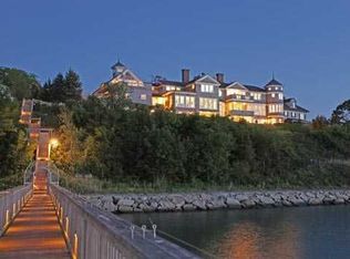 15 Merrill St, Hingham, MA 02043
