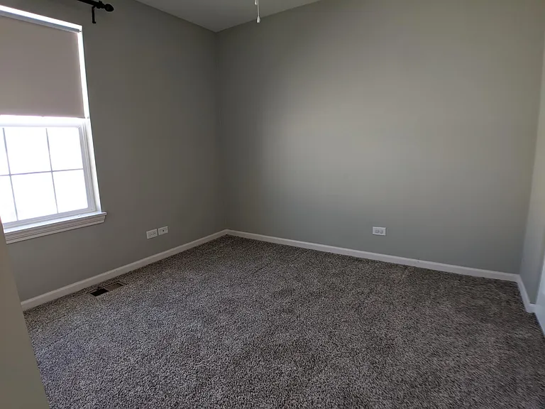 385 Bradbury Ln — Photo 16