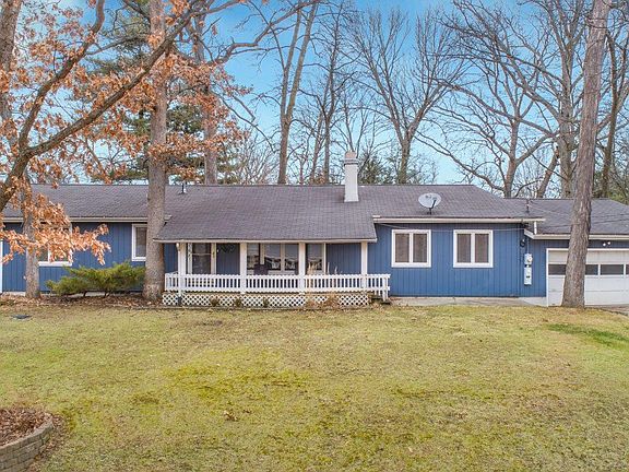 3rd image of 188 Wildwood Dr
