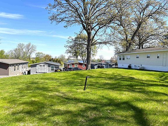2nd image of W1325 Spring Grove Rd #22