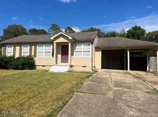 109 Sunset Dr, Clinton, MS 39056