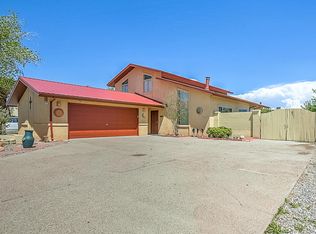 104 Wyoming Autumn Rd NE, Rio Rancho, NM 87124