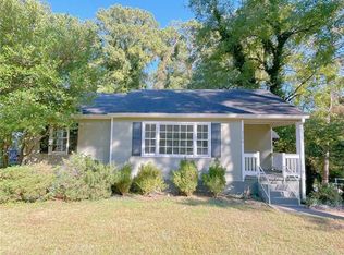 2126 Ivydale St, East Pt, GA 30344