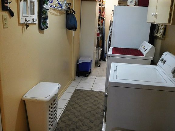 4th image of 3544 Brentwood Dr